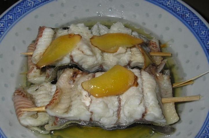 日式烤鰻魚的做法 步骤4