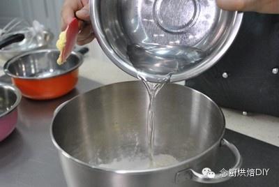 念廚烘焙DIY-蛋黃酥的做法 步骤5
