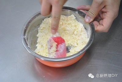 念廚烘焙DIY-螃蟹吐泡泡泡芙脆皮泡芙的做法 步骤4