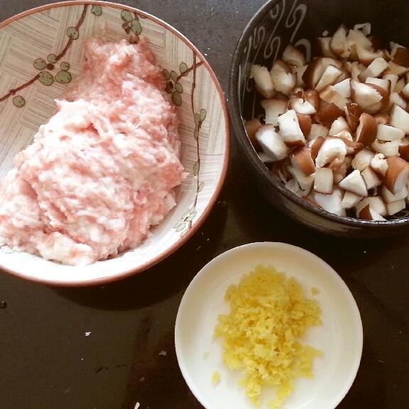 香菇肉燥飯的做法 步骤1