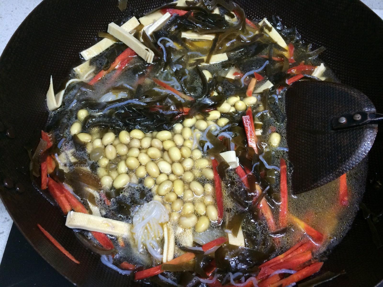 《昨日的美食》之海帶大豆煮的做法 步骤8