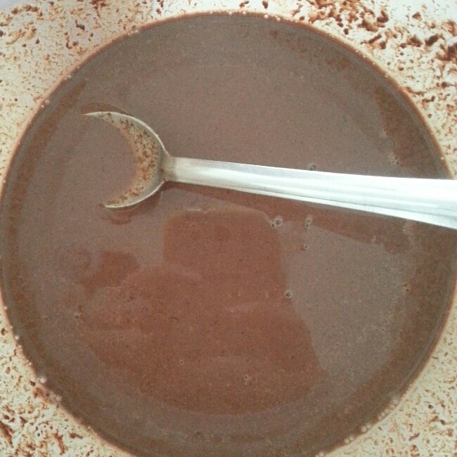 懶人下午茶之無油微波爐巧克力蛋糕的做法 步骤2