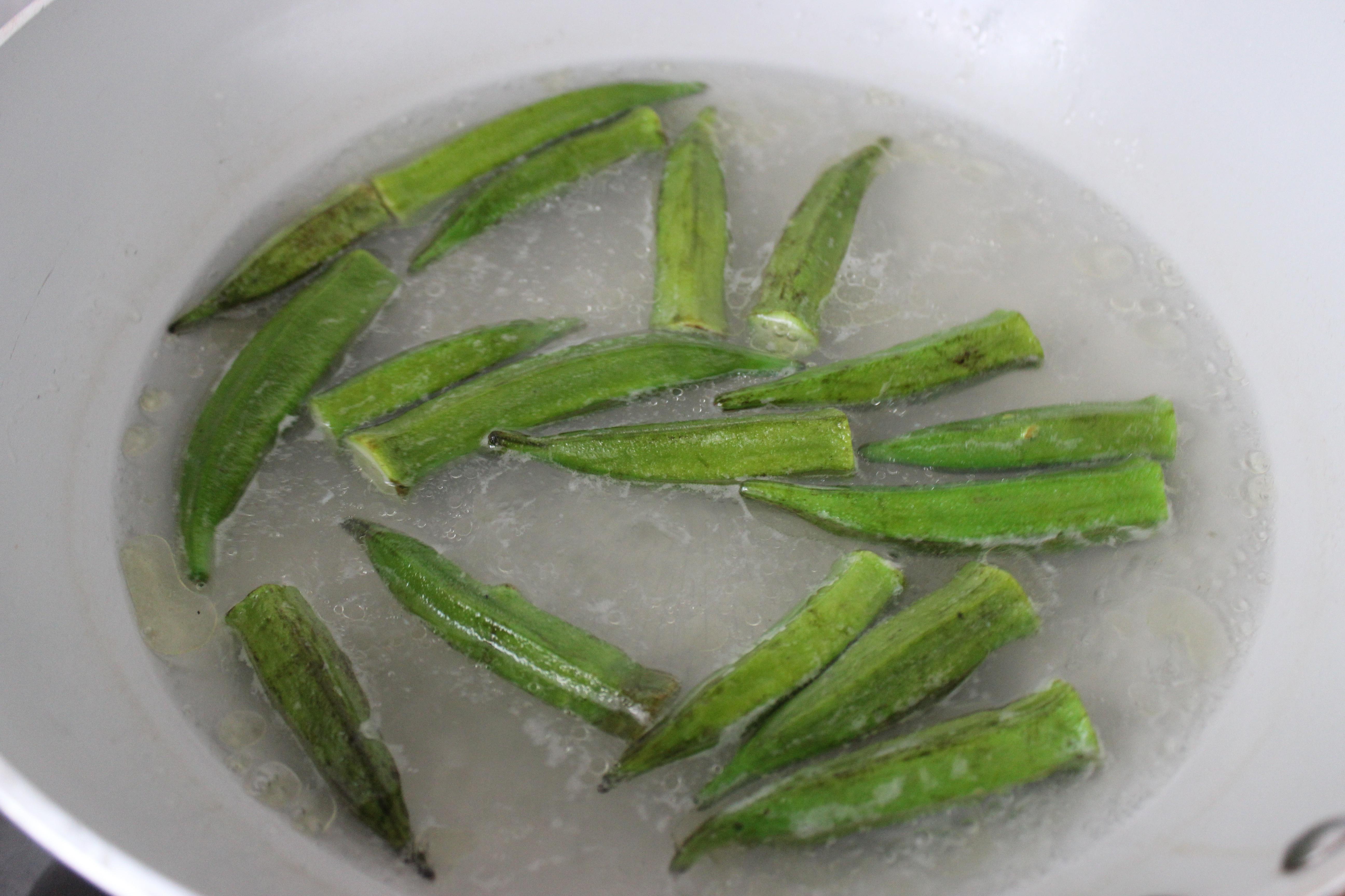 梅香鮮蝦秋葵鵪鶉蛋沙拉的做法 步骤5