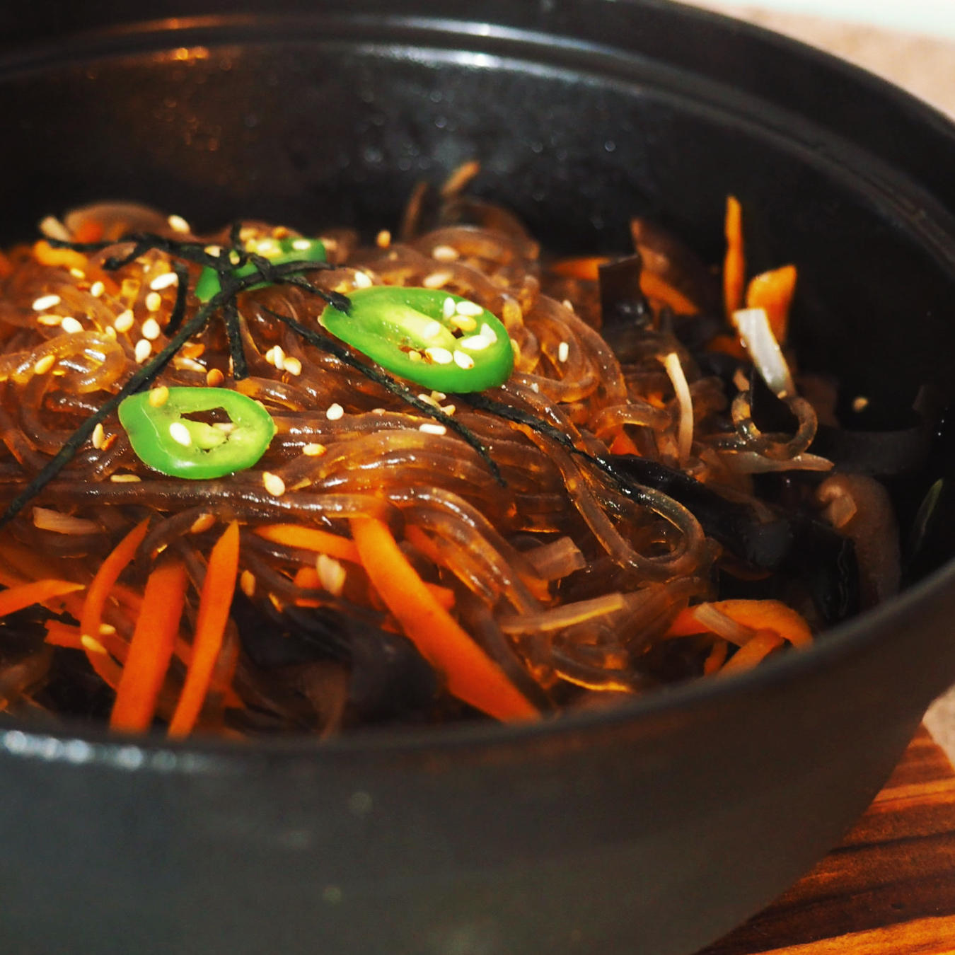 快手紅薯粉絲炒雜菜——韓式拌飯的另一種topping的做法 步骤5
