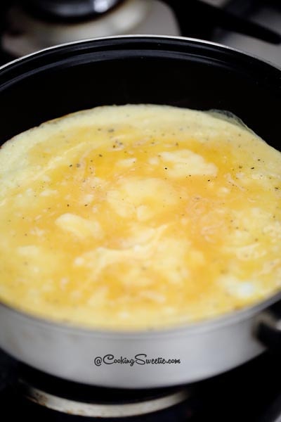 豌豆奶酪西式蛋餅OMELETTE的做法 步骤4