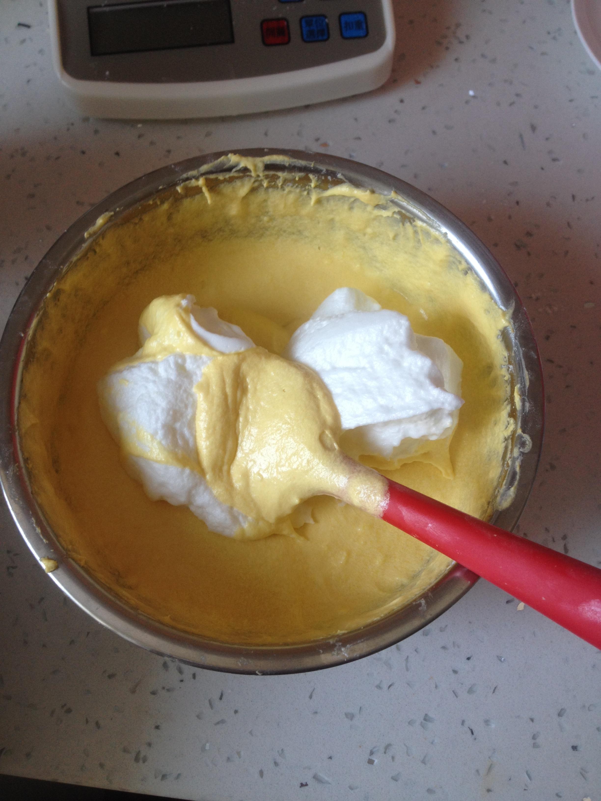 重油輕乳酪磅蛋糕（不用泡打粉）的做法 步骤9