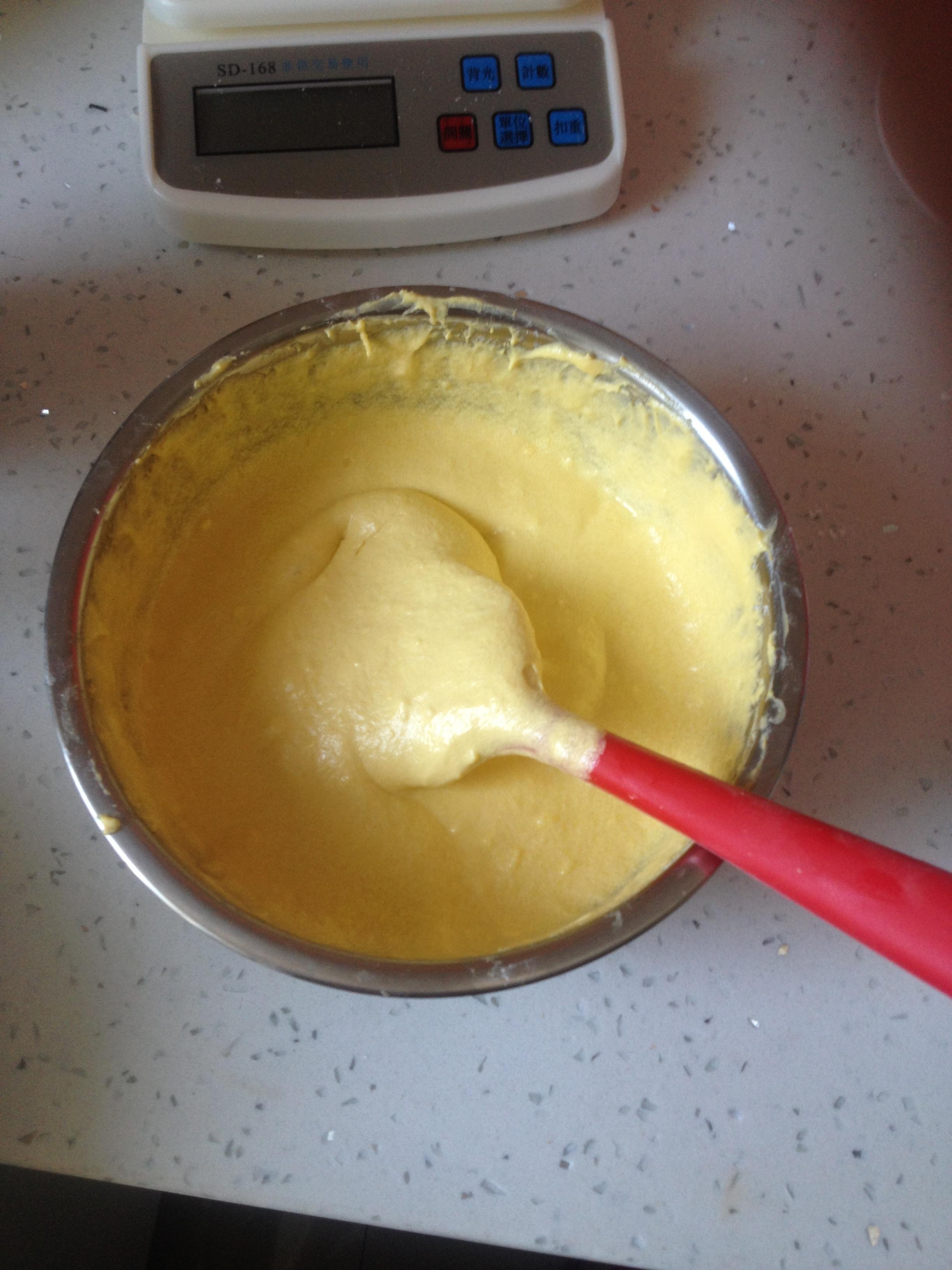 重油輕乳酪磅蛋糕（不用泡打粉）的做法 步骤8