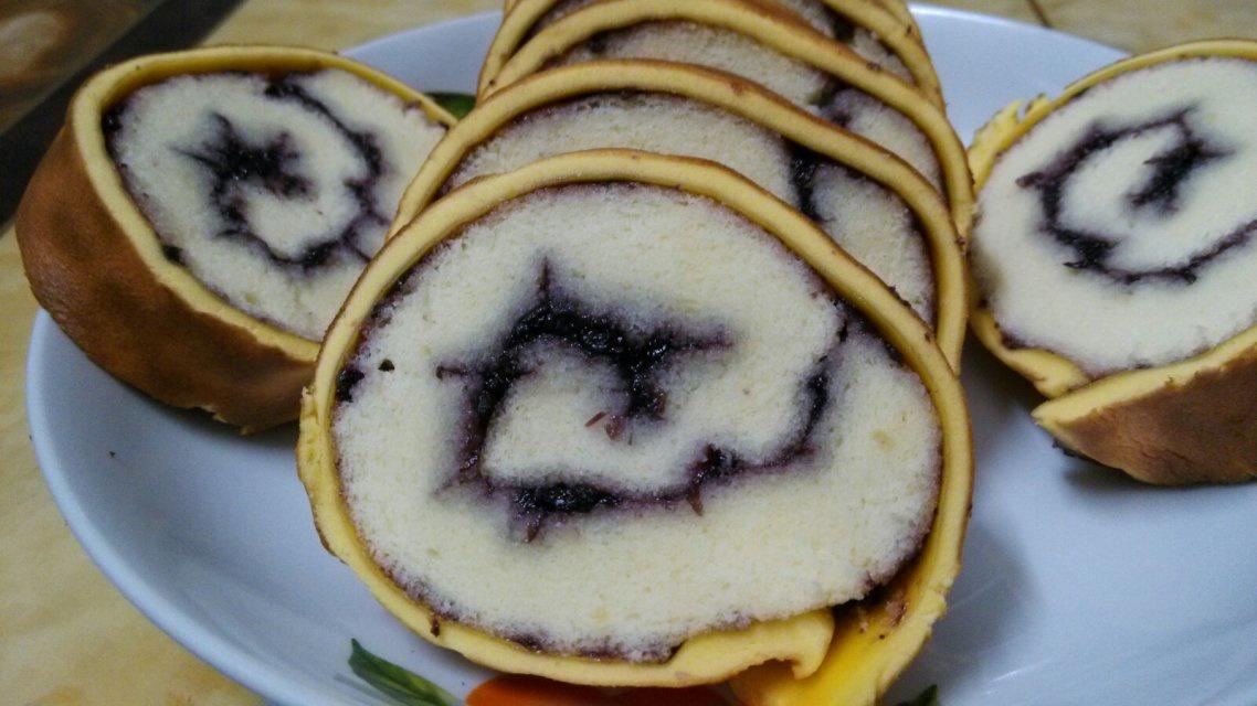 虎皮藍莓果醬蛋糕卷的做法 步骤23