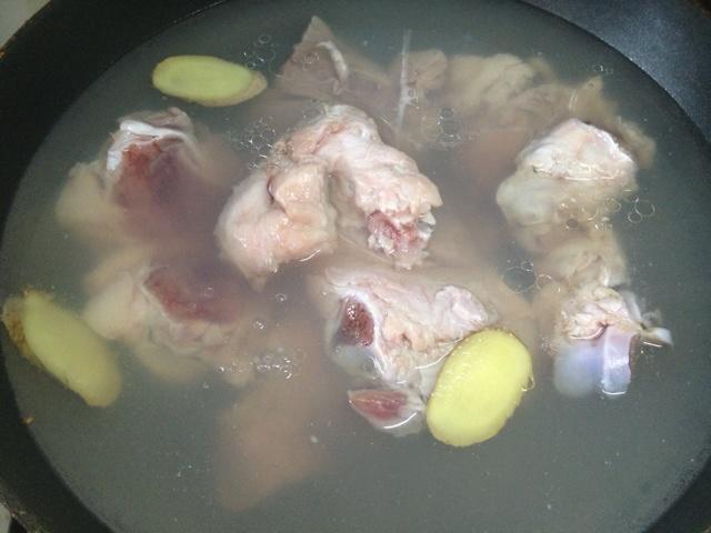 電飯煲煲湯的做法 步骤1
