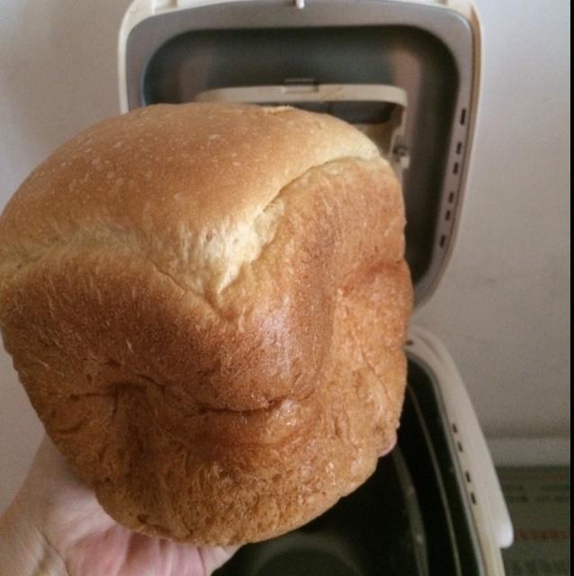 面包機健康白土司的做法 步骤1