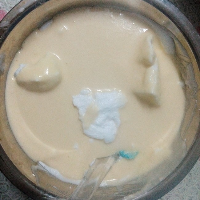 酸奶蛋糕的做法 步骤7