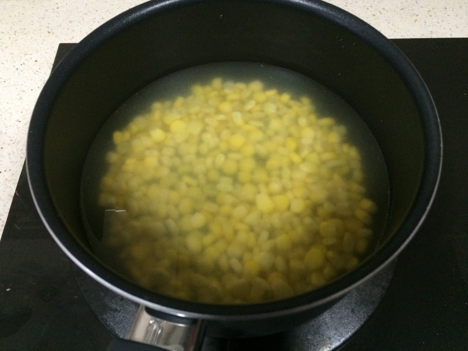 《昨日的美食》之玉米蛋花湯的做法 步骤3