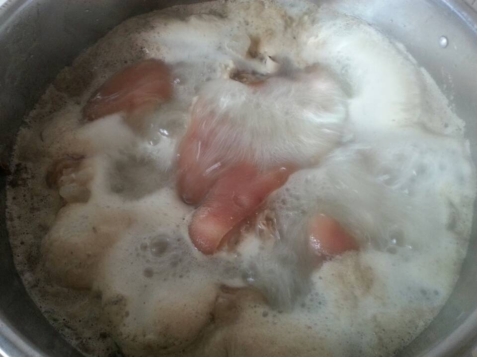 秘制熗鍋紅燒豬手的做法 步骤2