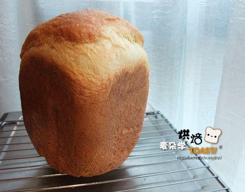 簡單省時的北海道牛奶吐司--松下面包機版（100%中種法）的做法 步骤2