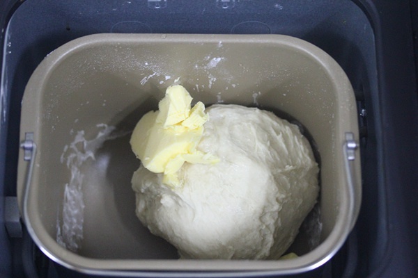 面包機做面包的方法（自制紫薯土司）的做法 步骤5