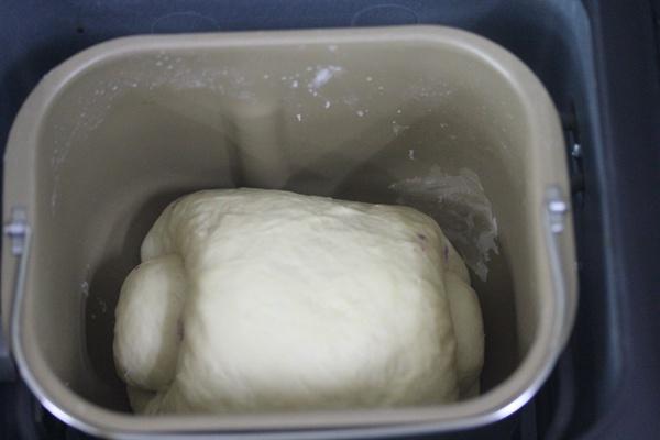 面包機做面包的方法（自制紫薯土司）的做法 步骤10
