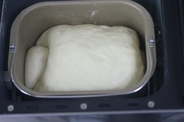 面包機做面包的方法（自制紫薯土司）的做法 步骤11