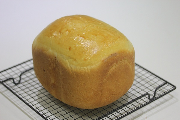 面包機做面包的方法（自制紫薯土司）的做法 步骤13