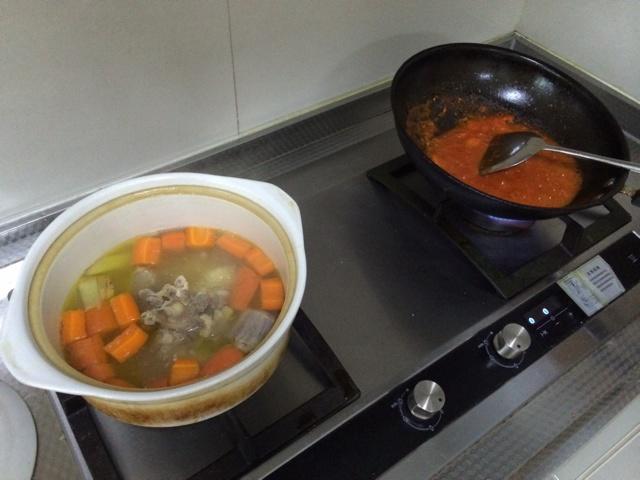 雙味牛尾湯的做法 步骤4