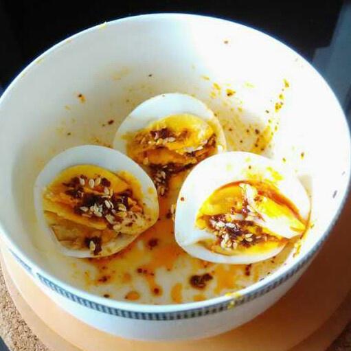 川味雞蛋早餐的做法 步骤2