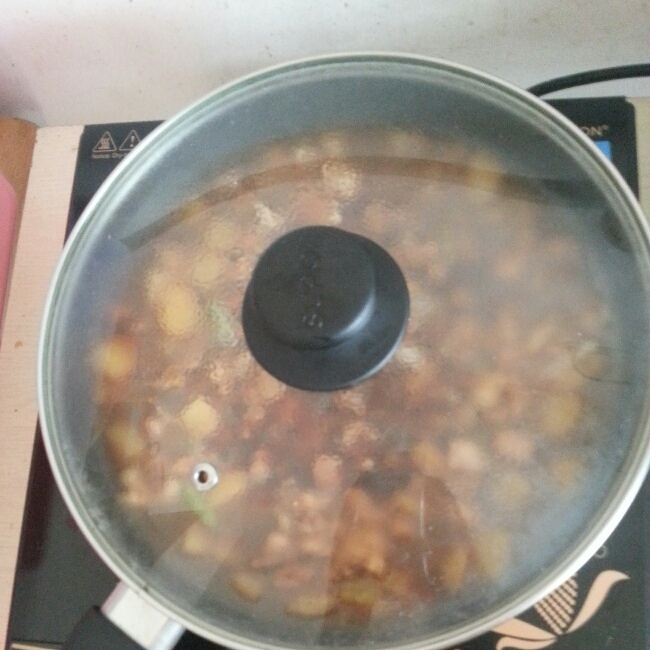 紅燒土豆雞塊的做法 步骤6