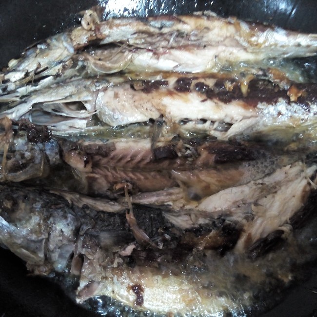 紅燒青川魚的做法 步骤2