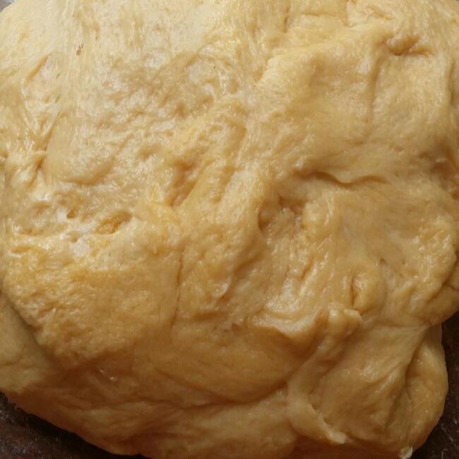 橙皮醬松軟奶油小面包的做法 步骤3