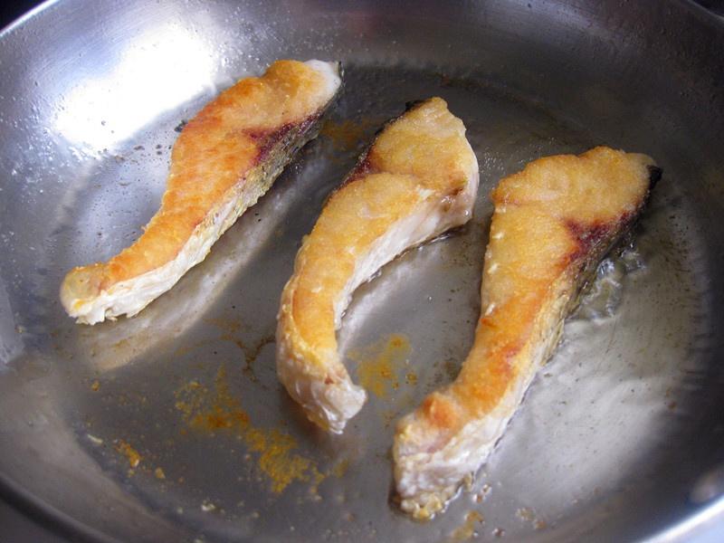 紅燒爆腌魚的做法 步骤7