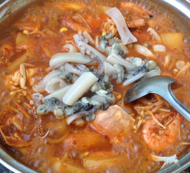 韓式辣海鮮鍋的做法 步骤5