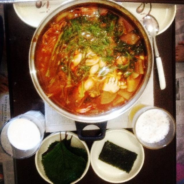 韓式辣海鮮鍋的做法 步骤6