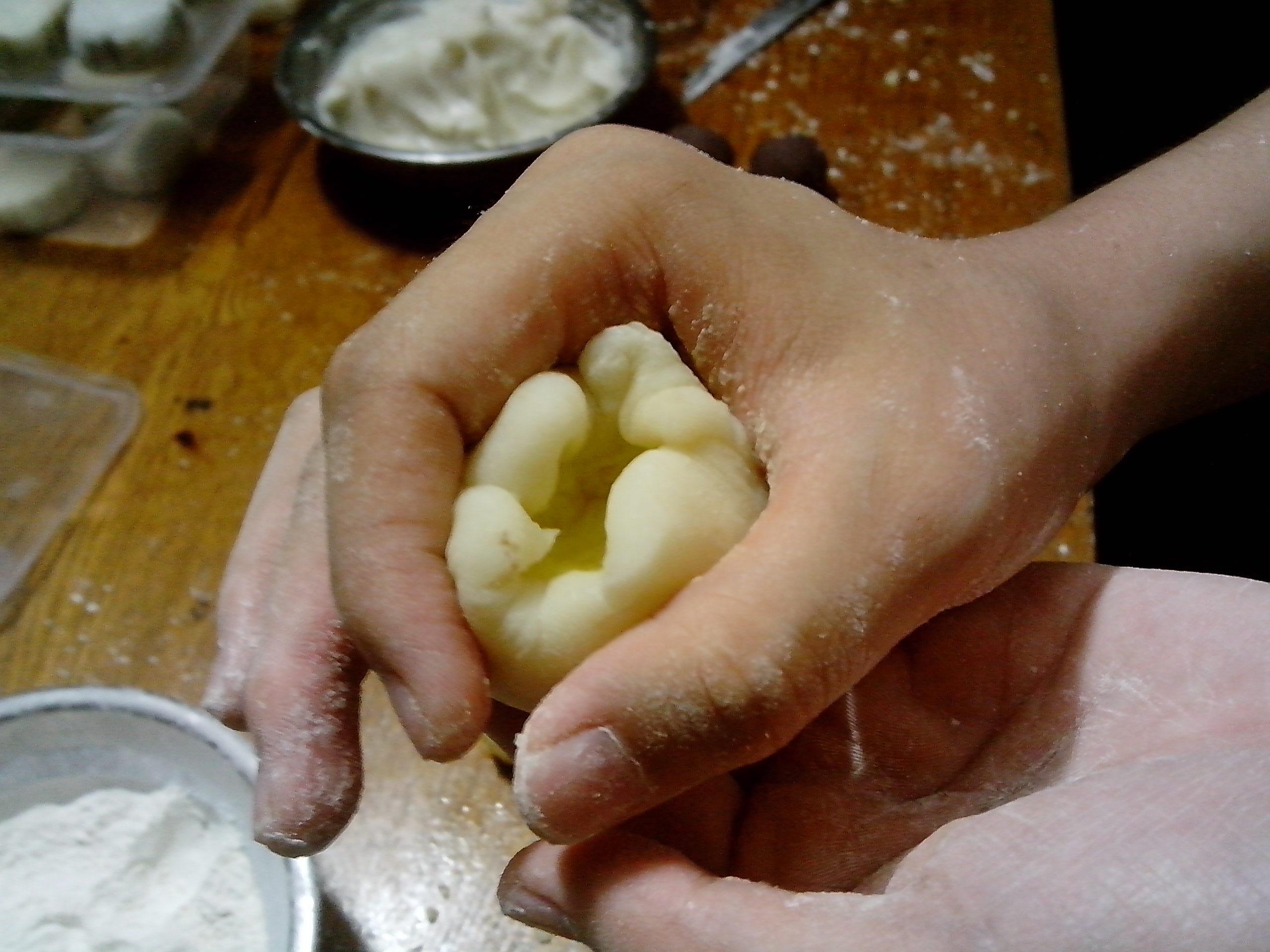 紅豆沙冰皮月餅的做法 步骤12
