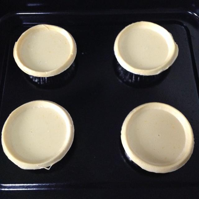 葡式蛋撻（四個量）的做法 步骤3