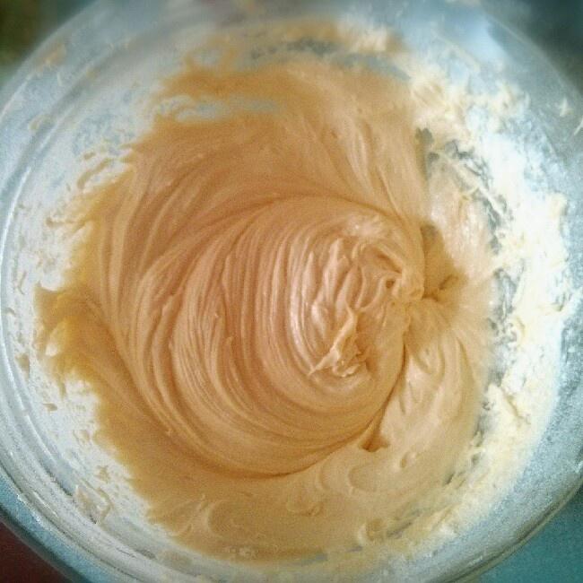 超好做巧克力豆黃油瑪芬的做法 步骤5