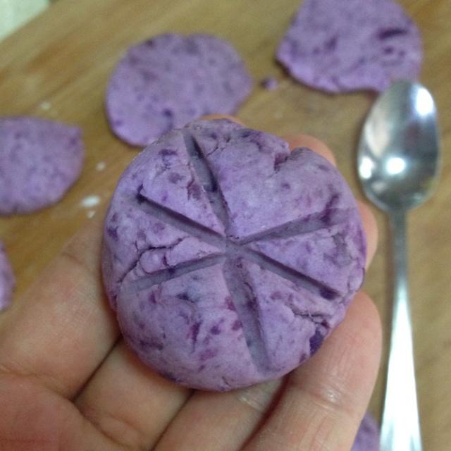 紫薯餅的做法 步骤4