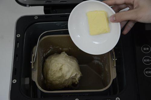 面包機做面包的方法（新手一鍵式葡萄干面包）的做法 步骤4