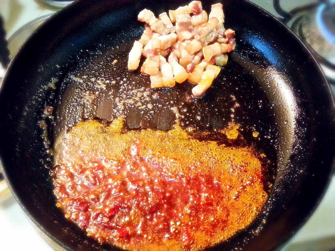 干燒黃魚的做法 步骤3
