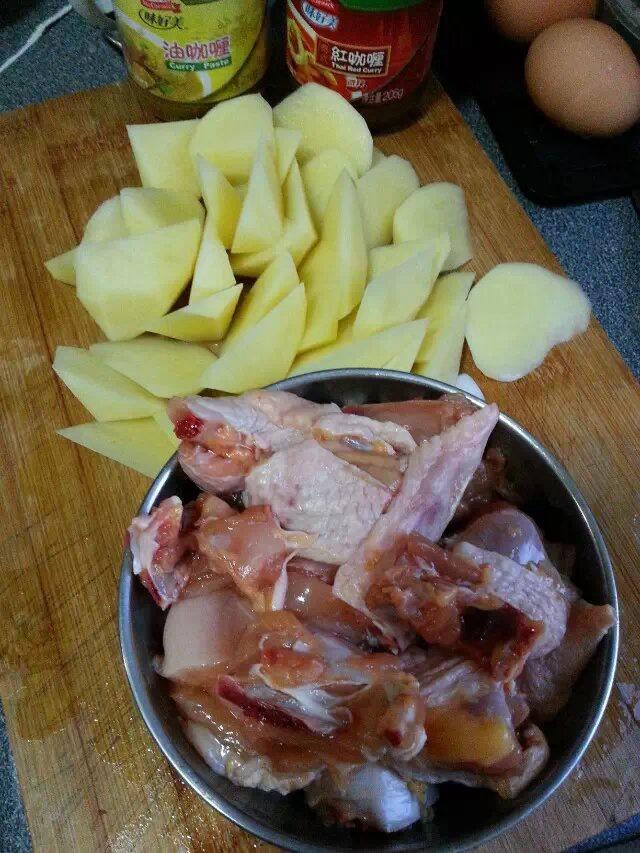 泰式紅黃咖喱雞的做法 步骤1