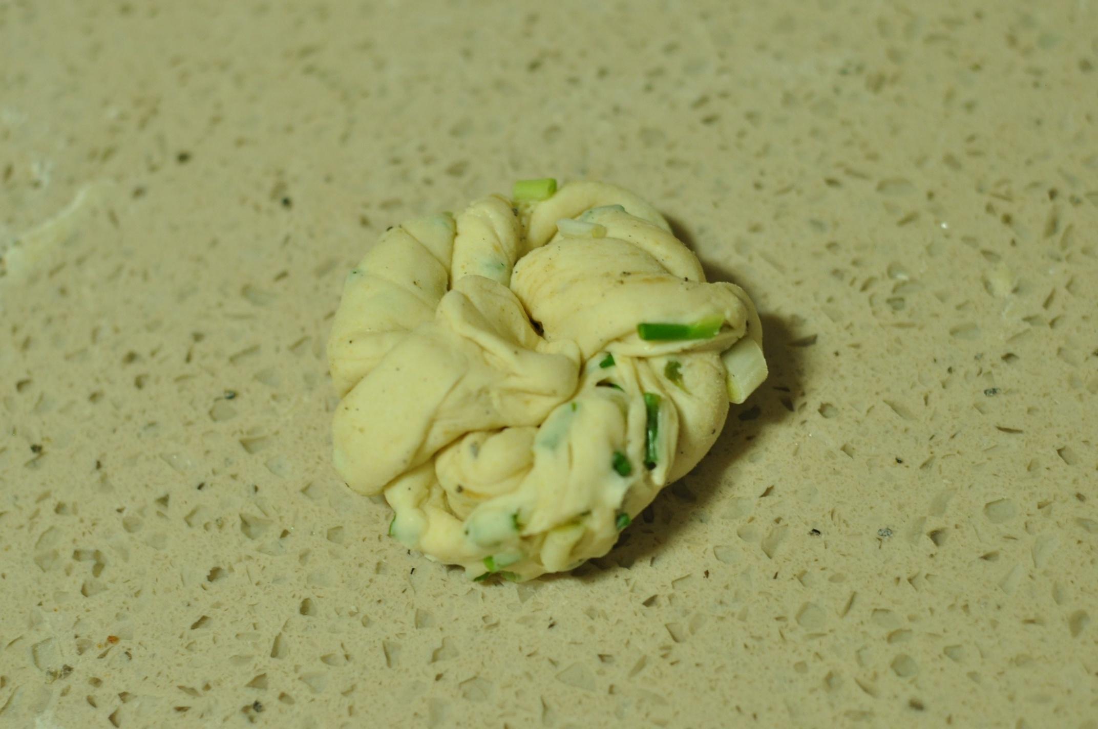 扯個痛快的多層香蔥花卷（天然酵母）的做法 步骤11