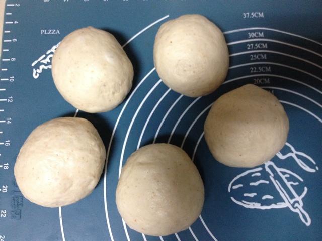 酸奶胚芽小面包∼松軟漢堡胚的做法 步骤1
