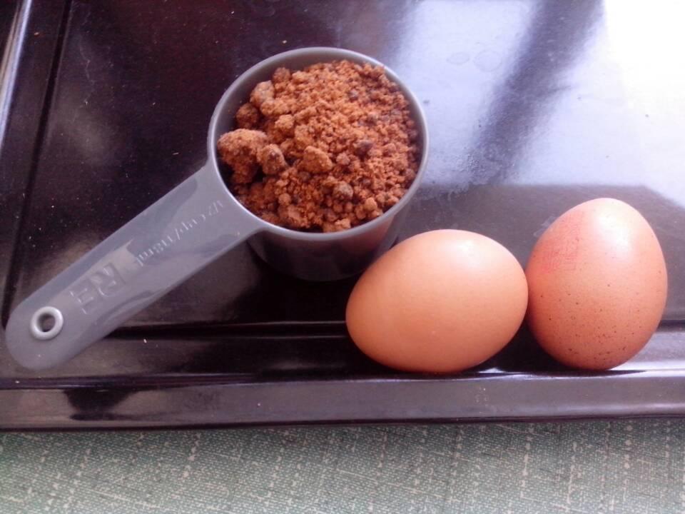 營養早餐——胡蘿卜杯子蛋糕的做法 步骤2