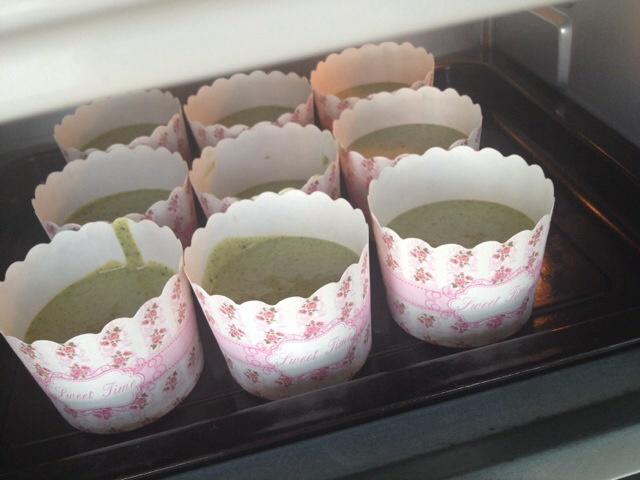 抹茶紅豆 北海道戚風蛋糕的做法 步骤6