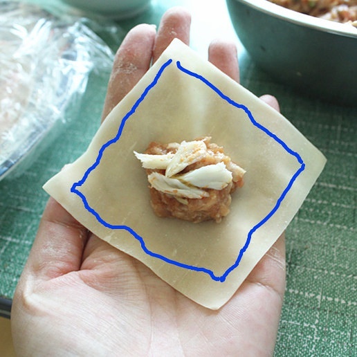 蟹肉小餛飩（附最簡單餛飩包法詳細圖解）的做法 步骤4