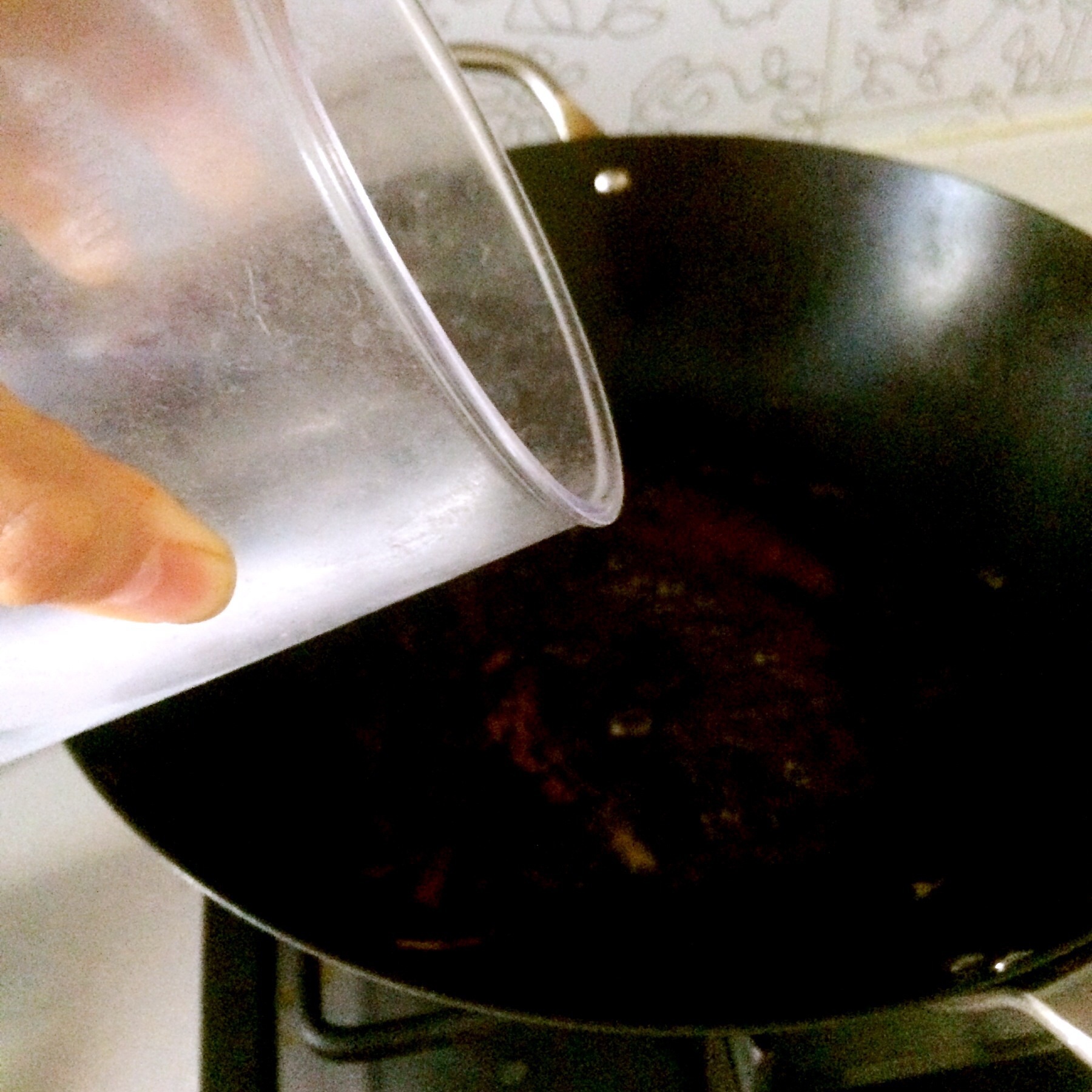 1分鐘醬油飯的做法 步骤3