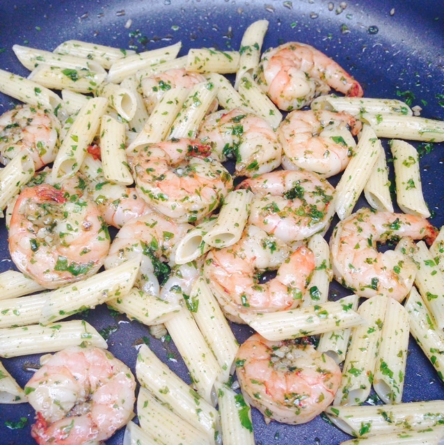 蒜香老虎蝦意面 Garlic Shrimp Pasta的做法 步骤5