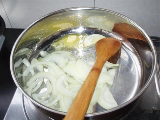 石鍋拌飯的做法 步骤3