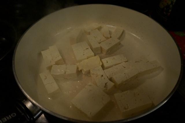 腐竹豆腐燜火腩的做法 步骤4