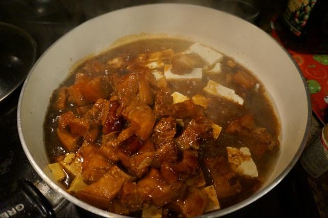 腐竹豆腐燜火腩的做法 步骤5