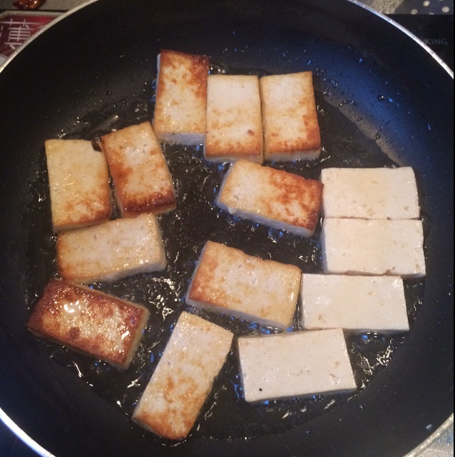 蔥煎豆腐的做法 步骤2