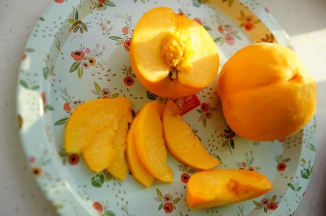 檸香糖水黃桃的做法 步骤1