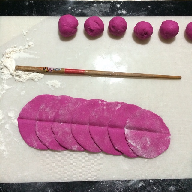 火龍果玫瑰饅頭的做法 步骤7